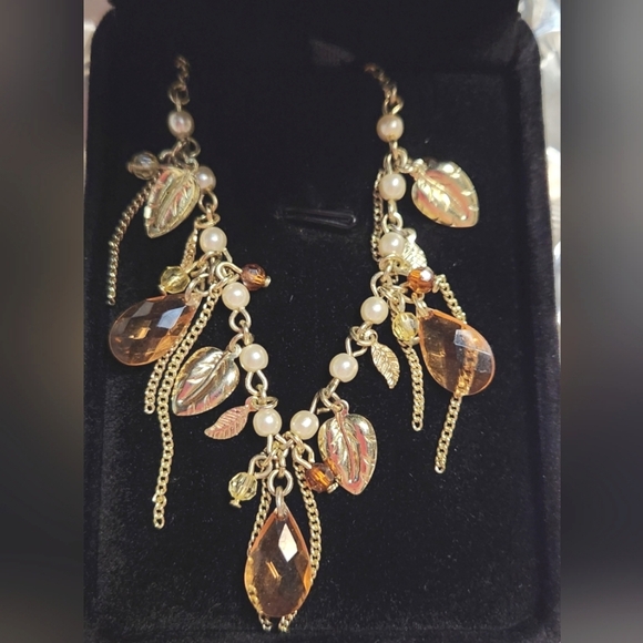 🍒 Vintage 1990s Avon Boho Necklace - Picture 2 of 5